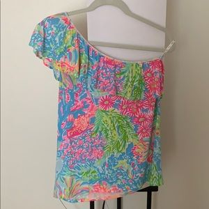 NWT Lilly Pulitzer One shoulder shirt